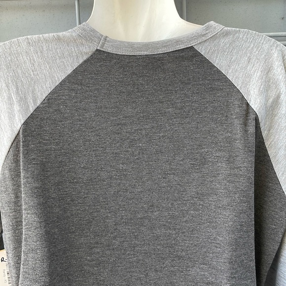 LulaRoe Colorblocked Randy Top-#R-12 - Picture 8 of 12